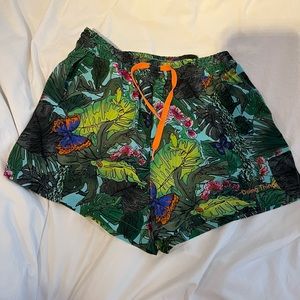 Outdoor voices kinda tropical doing things shorts